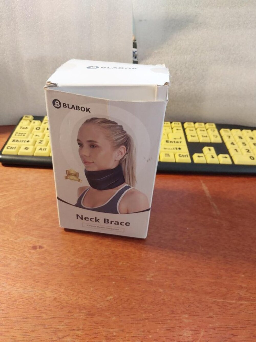 NEW BOX ! Blabok Neck Brace Box Soft Foam for Cervical Support&Pain Relieve Sz M